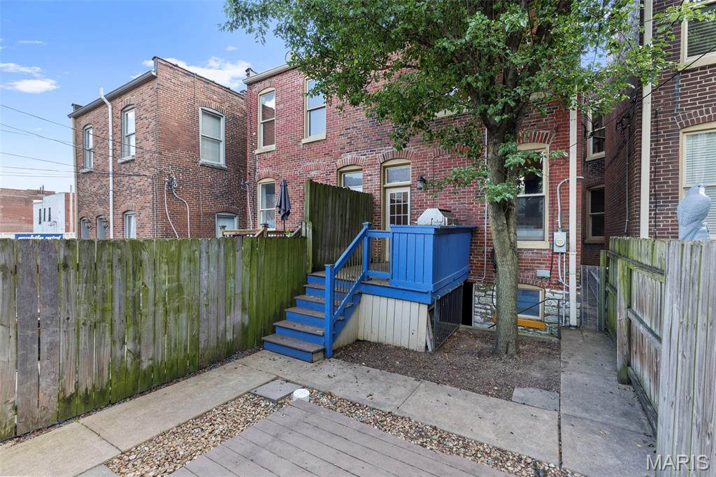 2811 Shenandoah Avenue