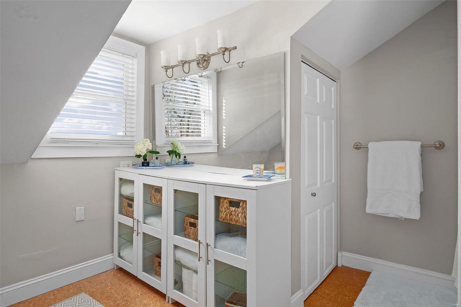 1717 Bellevue Avenue