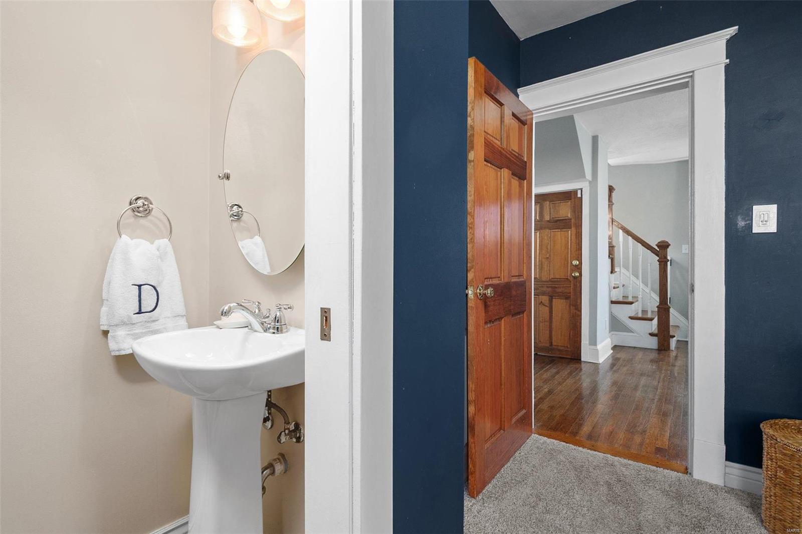 1717 Bellevue Avenue