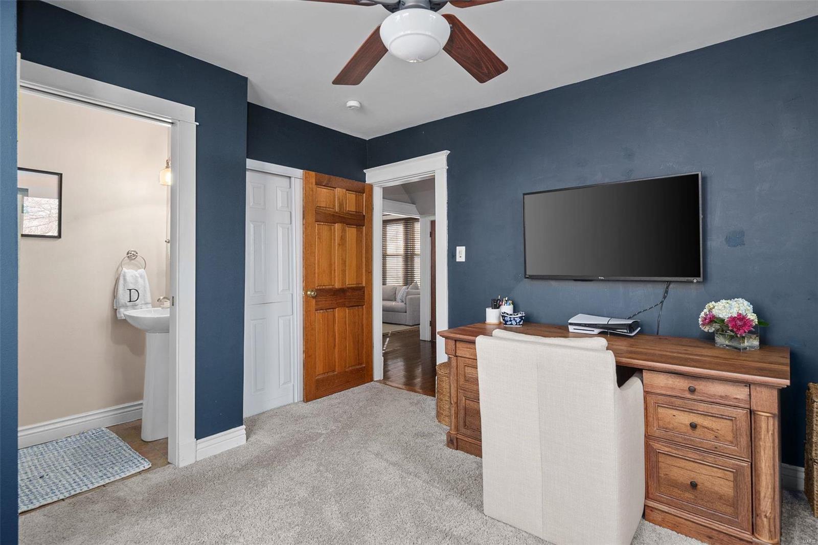 1717 Bellevue Avenue