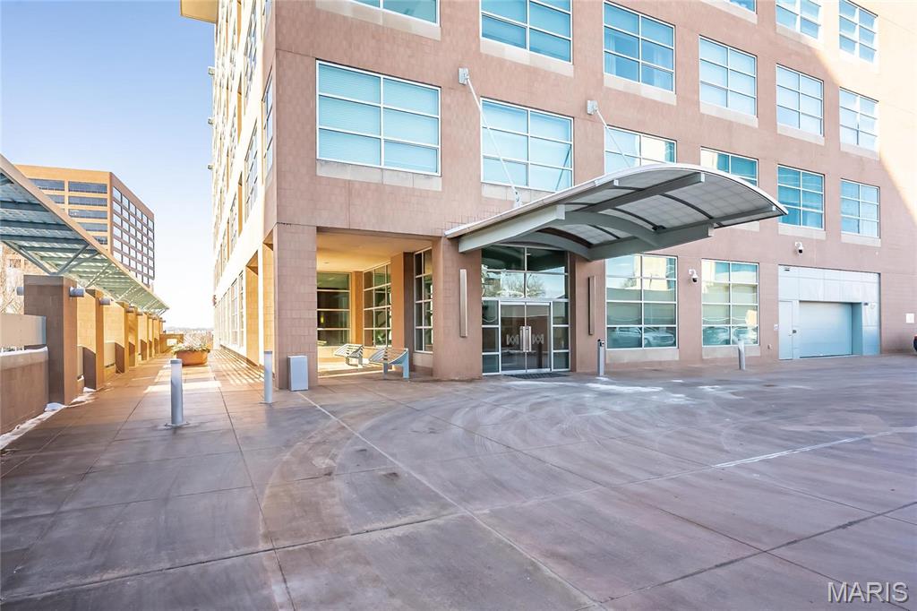 8025 Maryland Avenue Unit: 5G