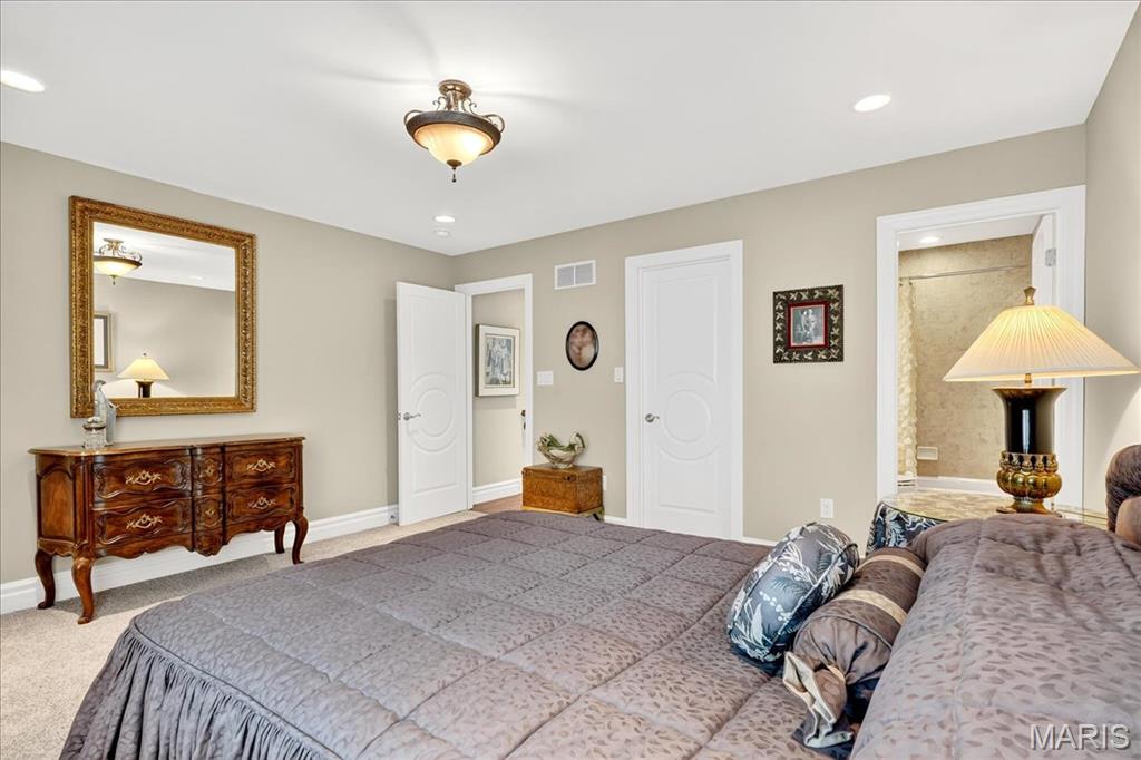 295 Meadowbrook Country Club Est