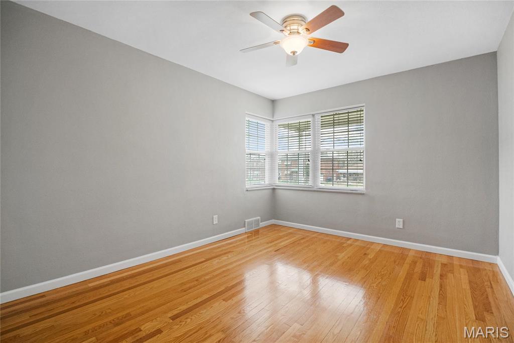 5816 Jamieson Avenue