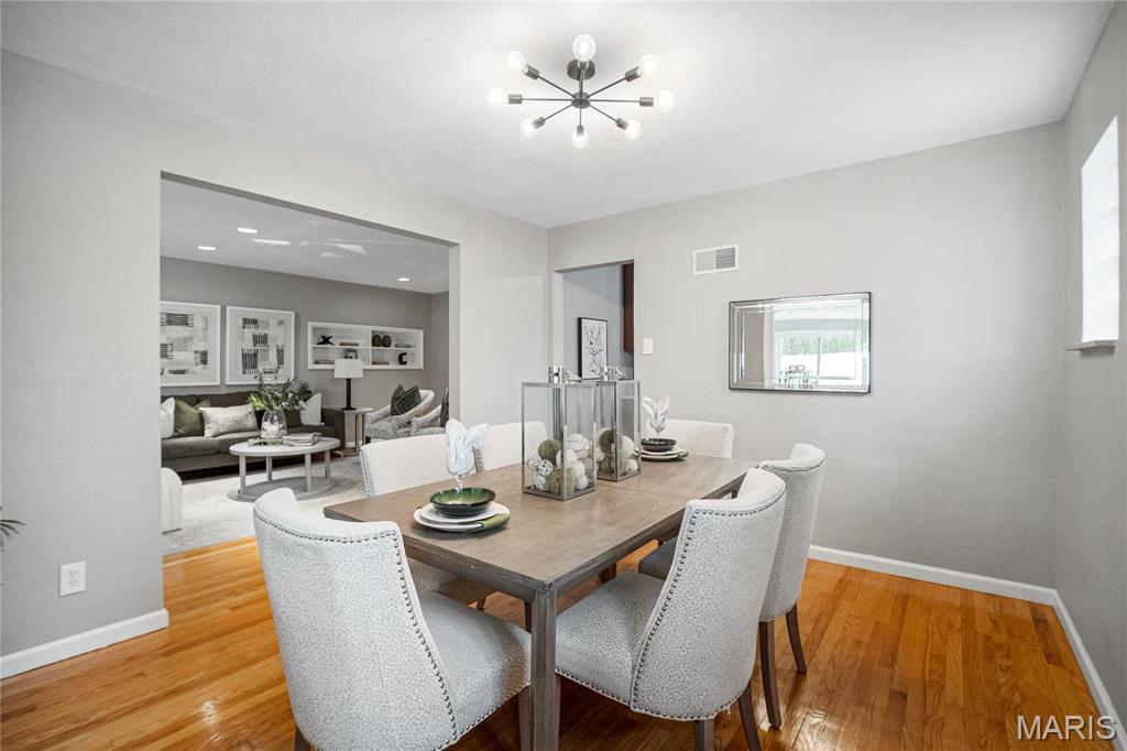 5816 Jamieson Avenue