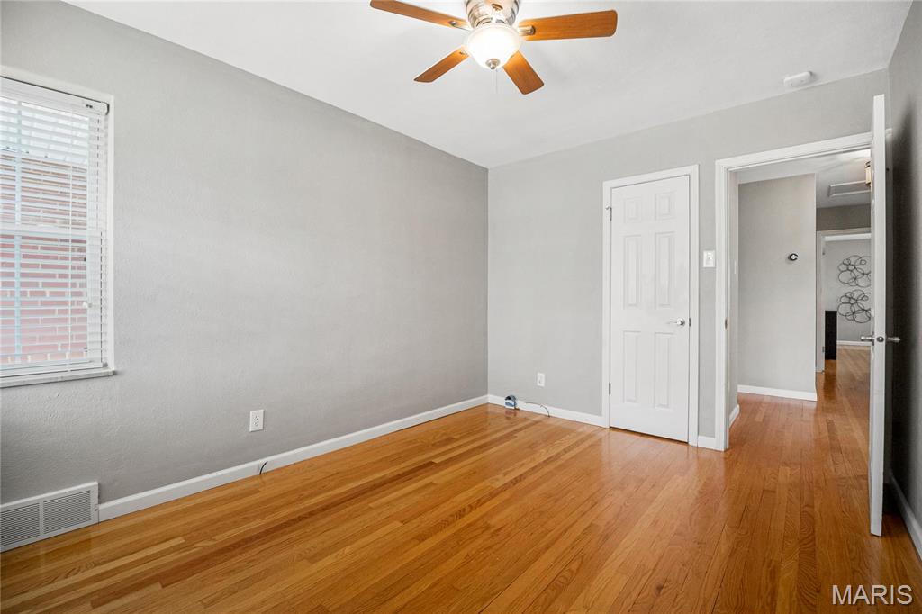 5816 Jamieson Avenue