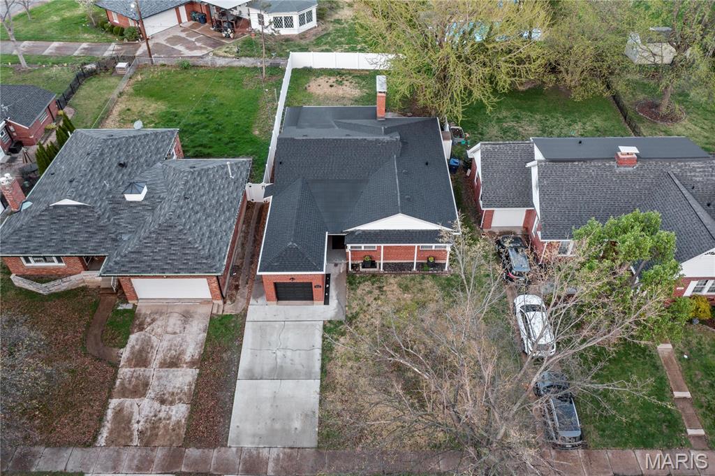 5816 Jamieson Avenue