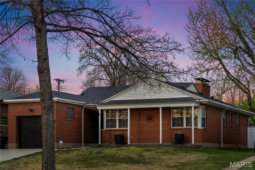 5816 Jamieson Avenue