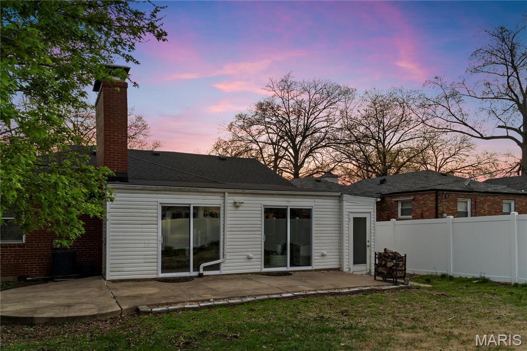 5816 Jamieson Avenue