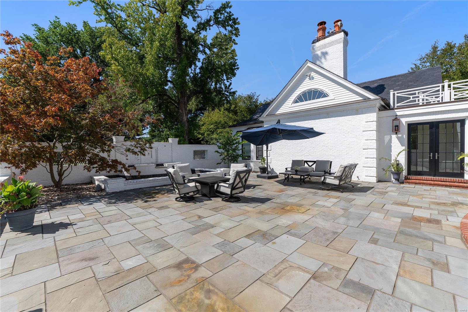 8 Radnor Road