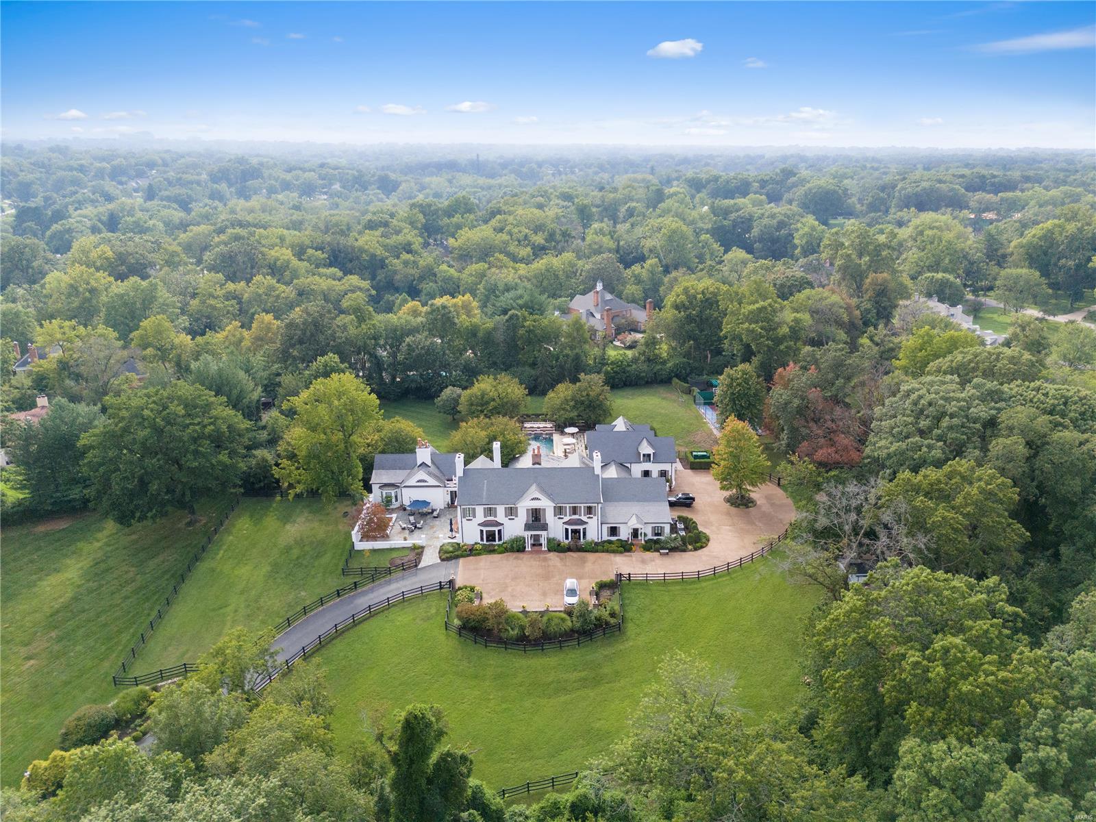 8 Radnor Road