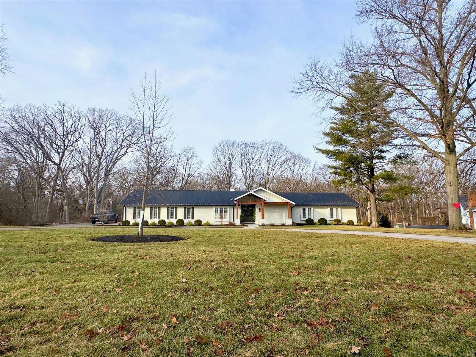 31 Crown Manor Drive