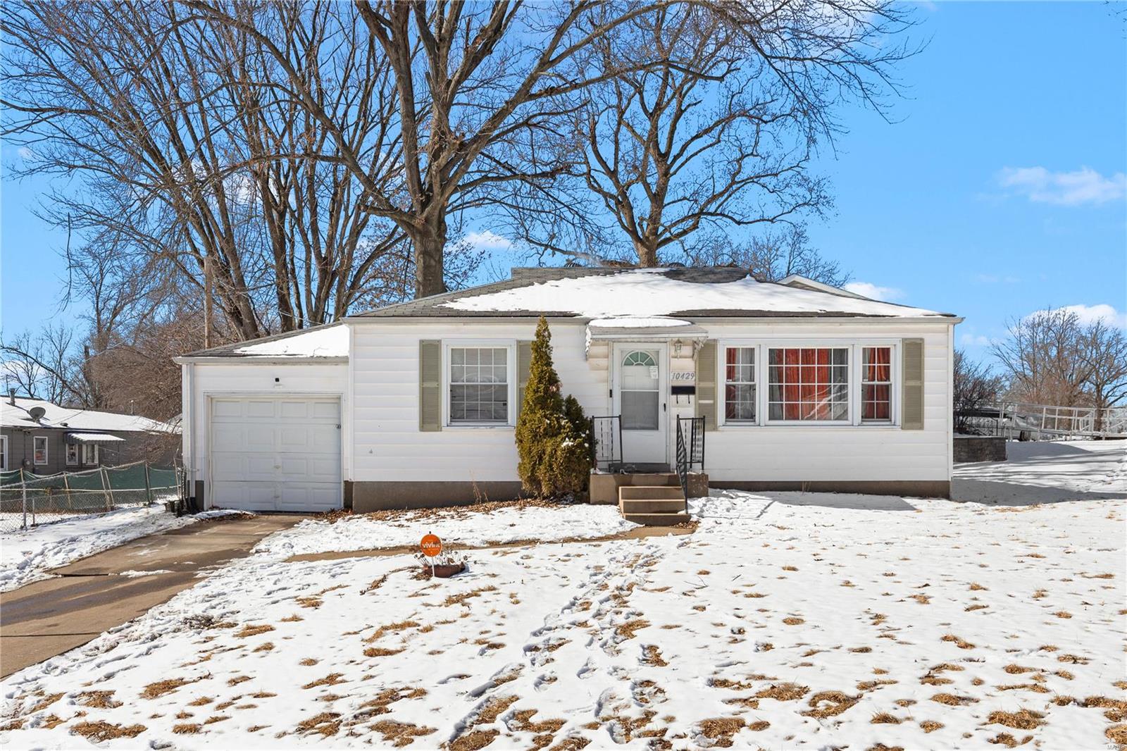 10429 Ashbrook Drive