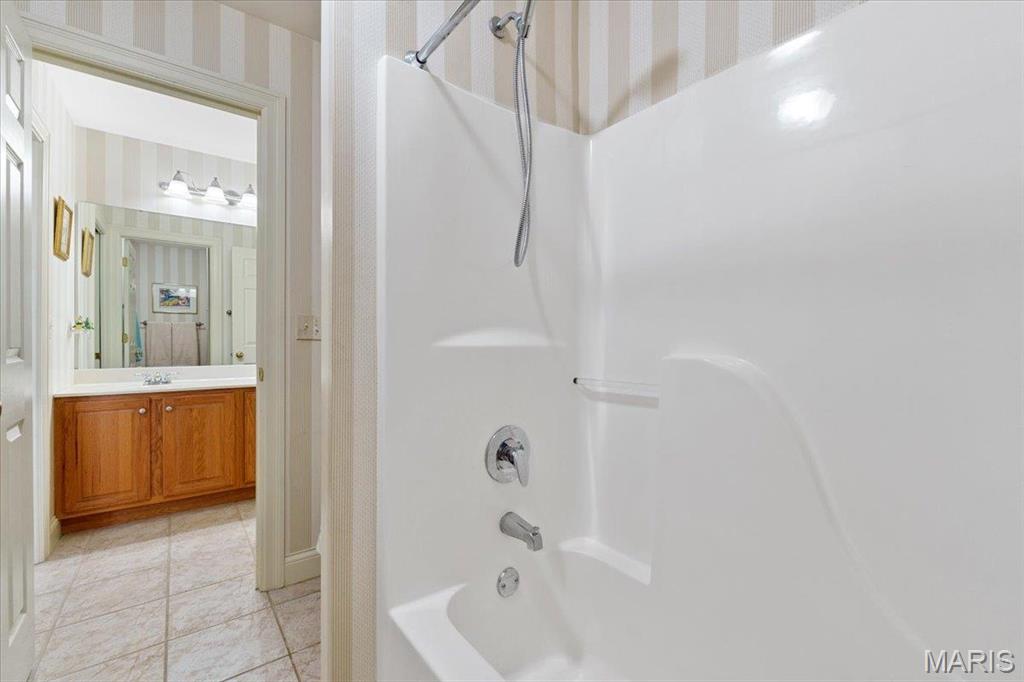 16842 Eagle Bluff Court