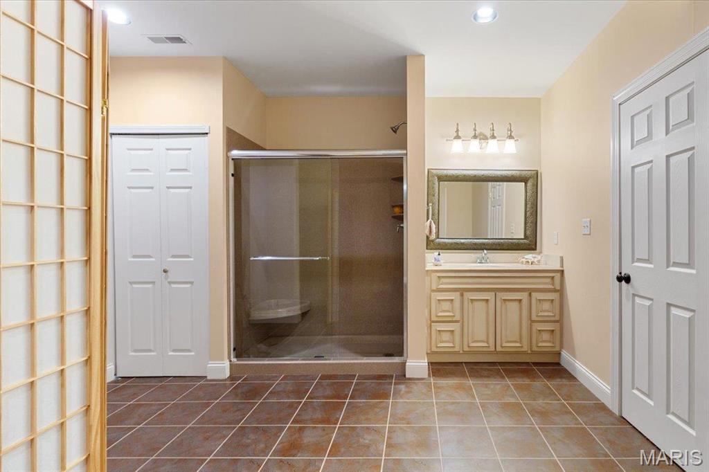 16842 Eagle Bluff Court