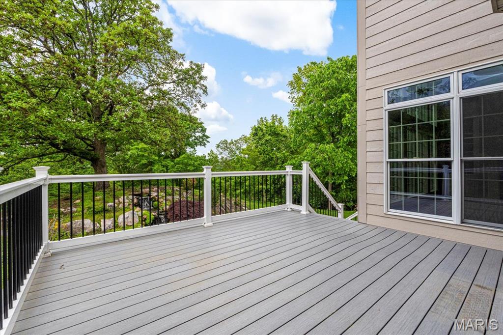 16842 Eagle Bluff Court