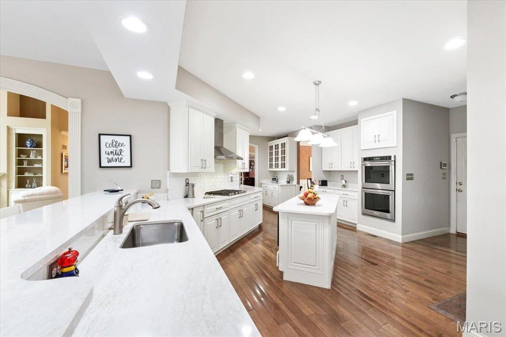 16842 Eagle Bluff Court