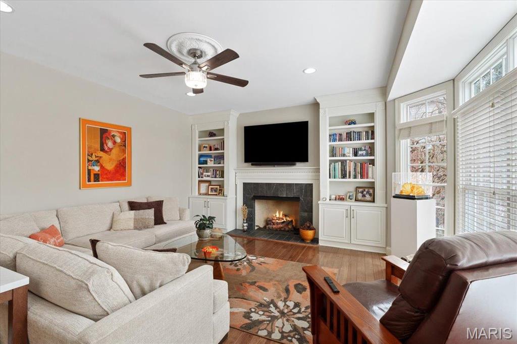 16842 Eagle Bluff Court