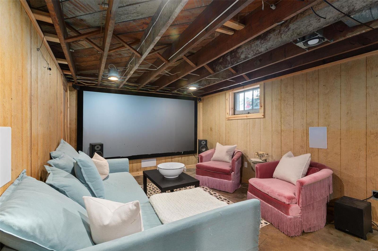 1235 Kortwright Avenue