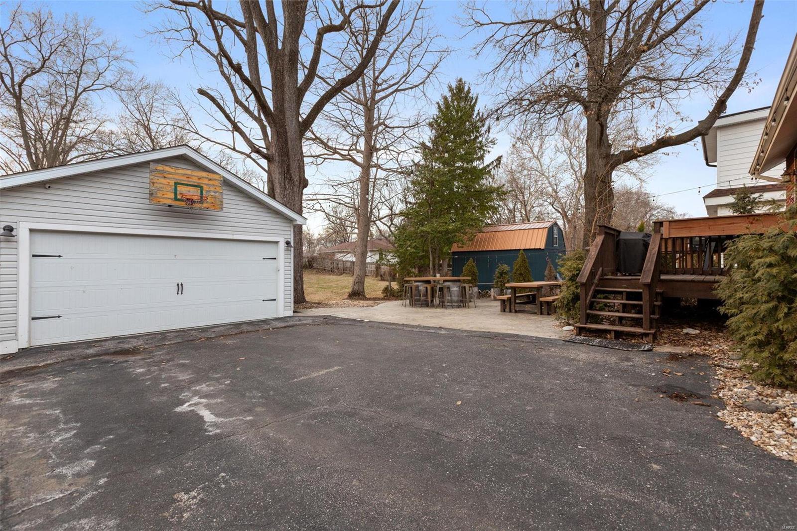 1235 Kortwright Avenue