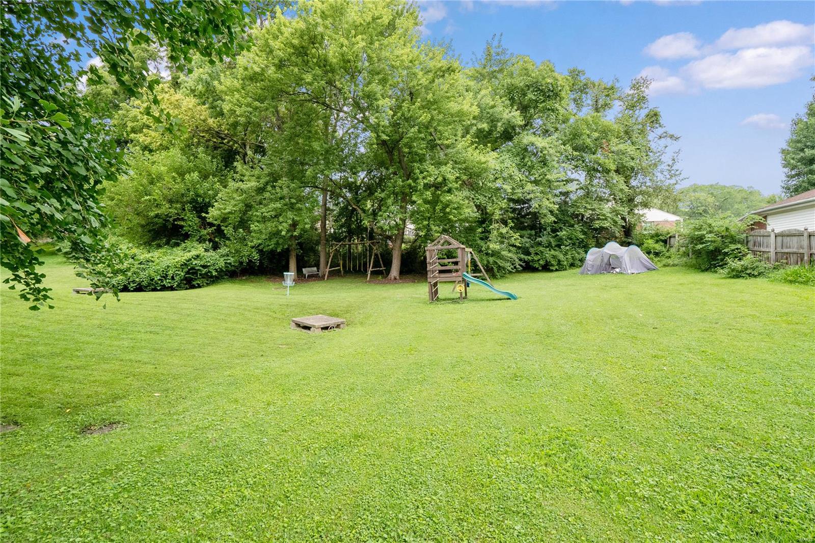 1235 Kortwright Avenue