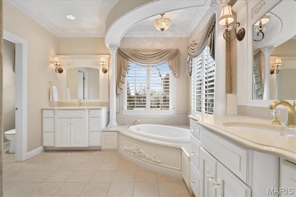 2142 White Lane Drive