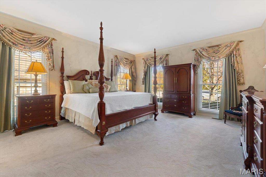 2142 White Lane Drive