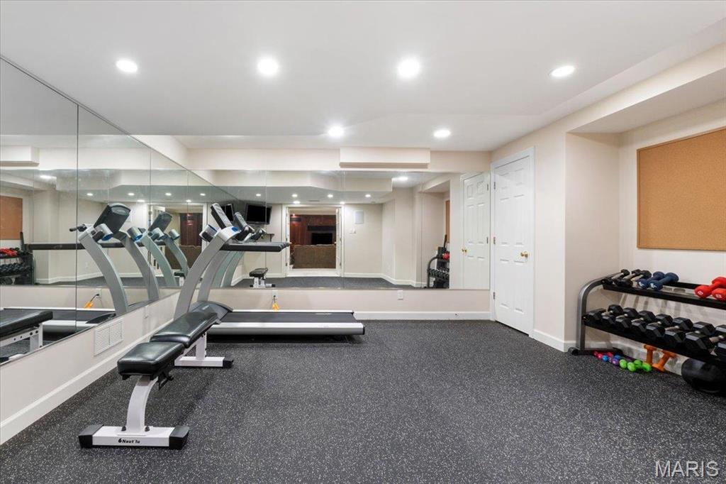 2142 White Lane Drive