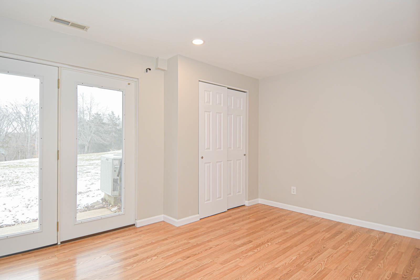 571 Woodhill Estates