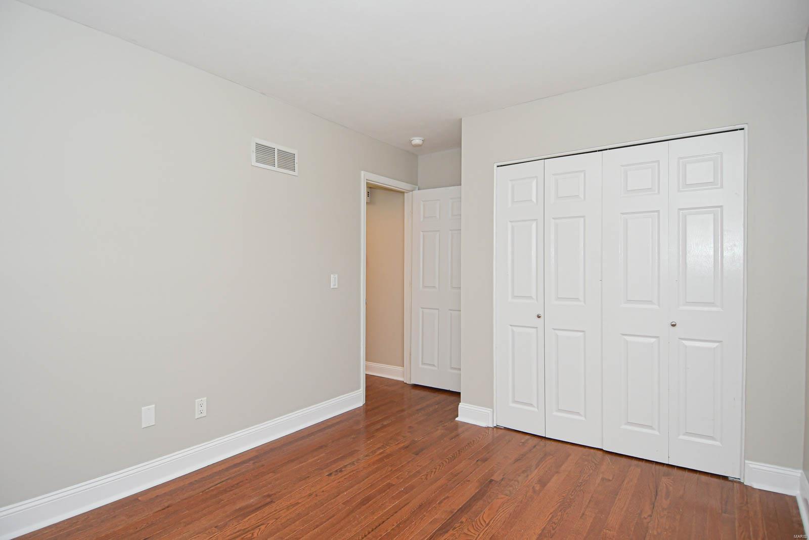 571 Woodhill Estates