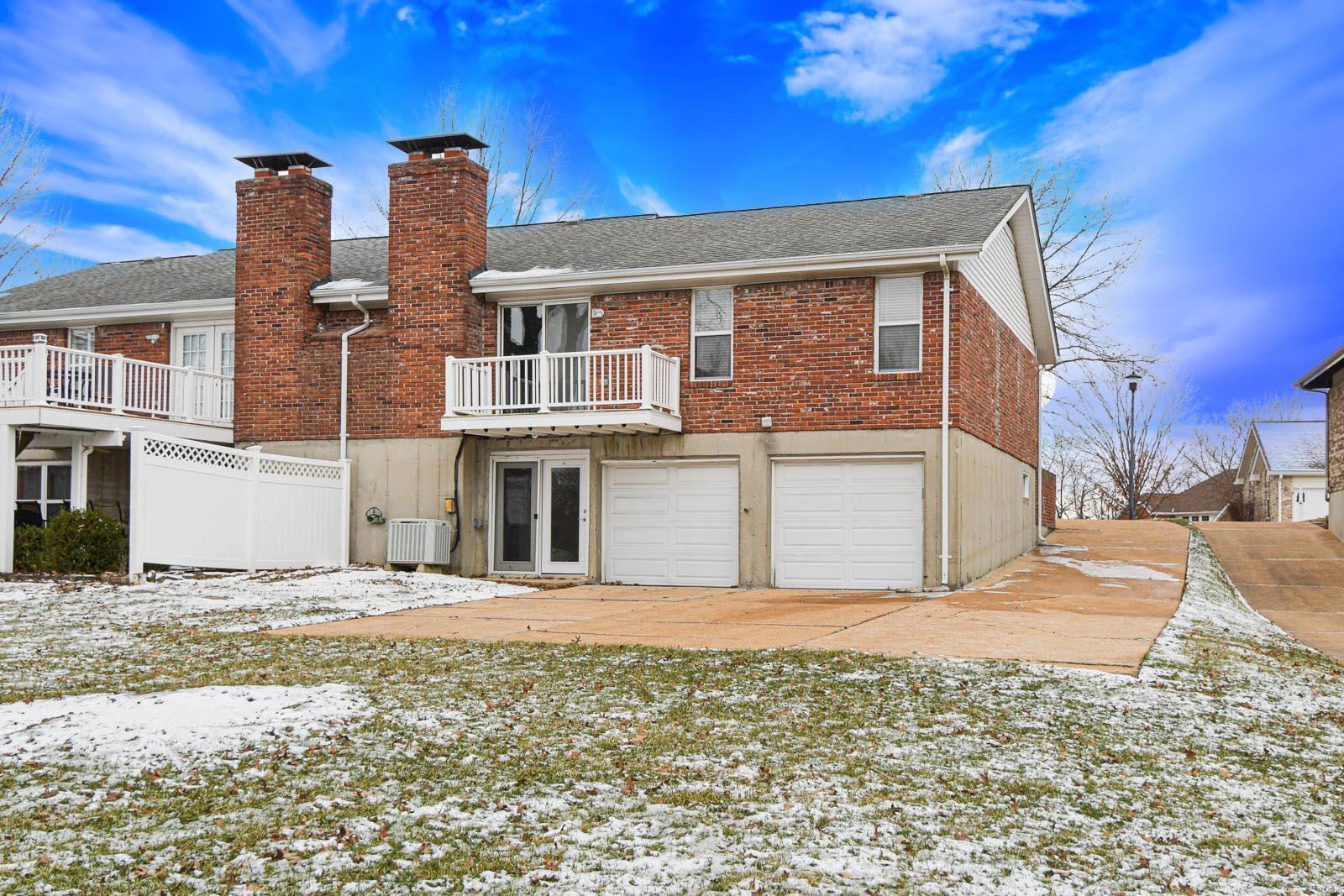 571 Woodhill Estates