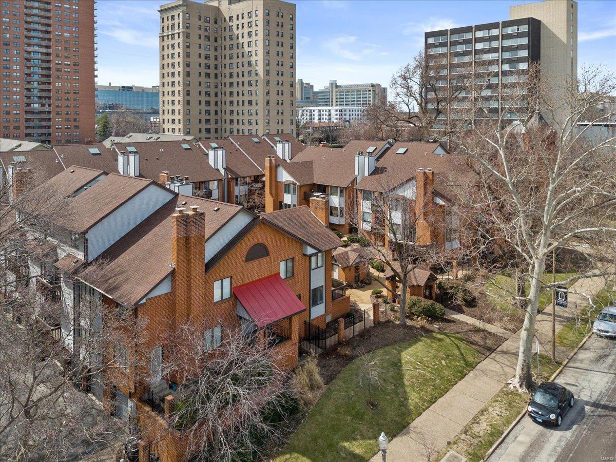 4454 Lindell Boulevard Unit: 28