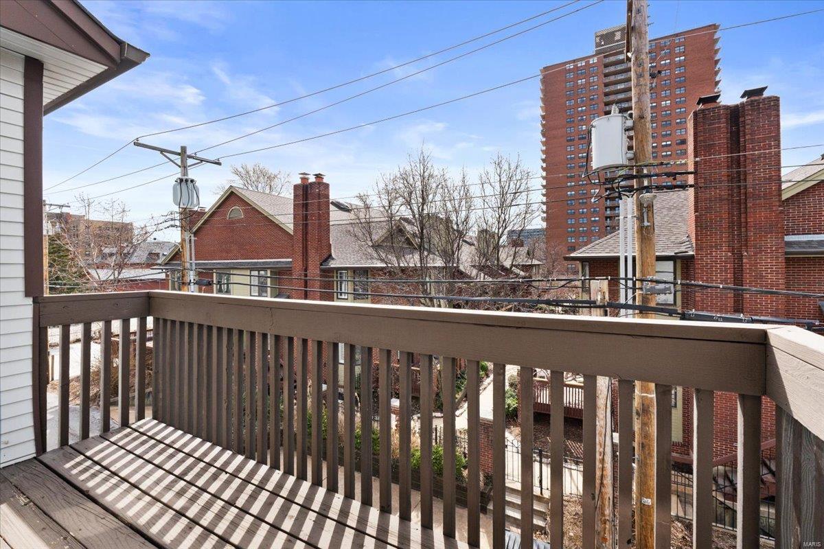 4454 Lindell Boulevard Unit: 28