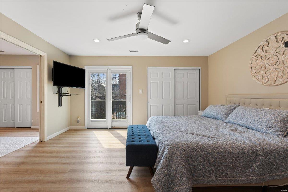 4454 Lindell Boulevard Unit: 28