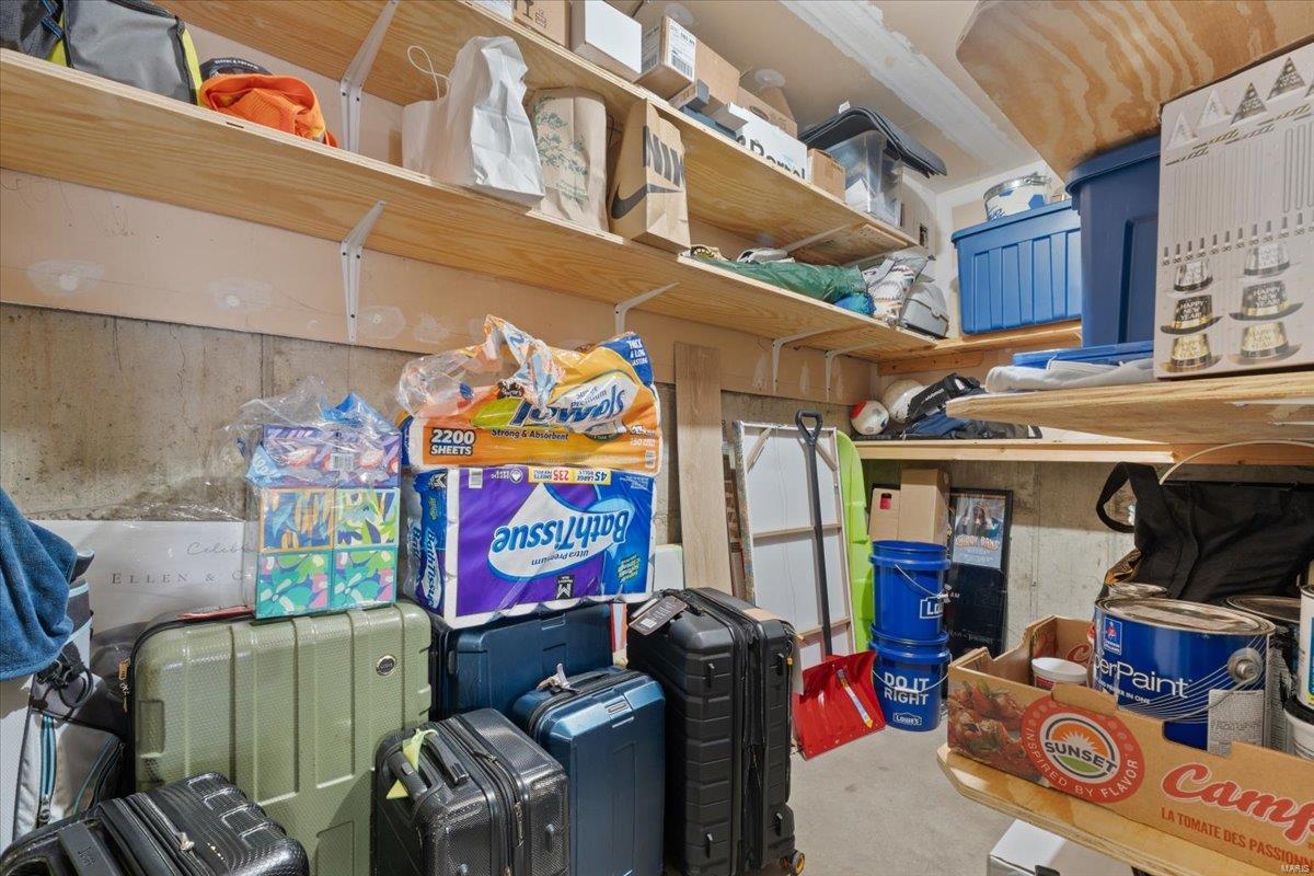 4454 Lindell Boulevard Unit: 28