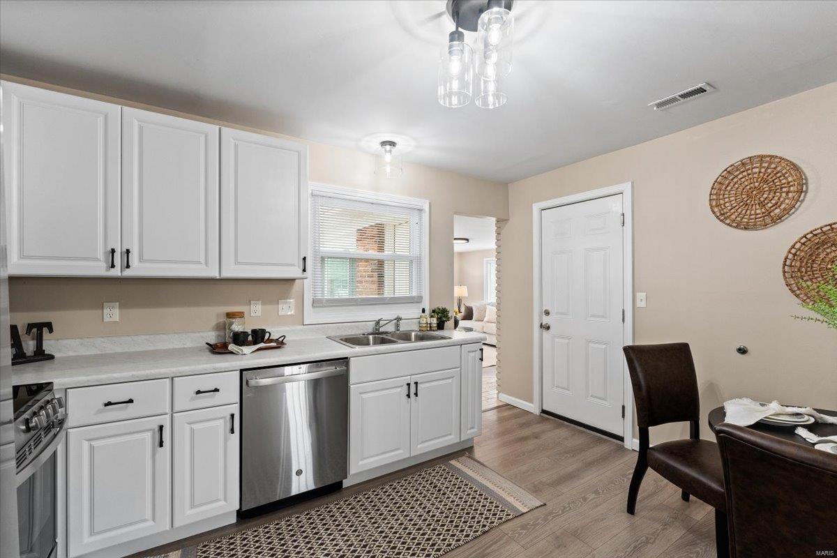 1185 Starlight Drive