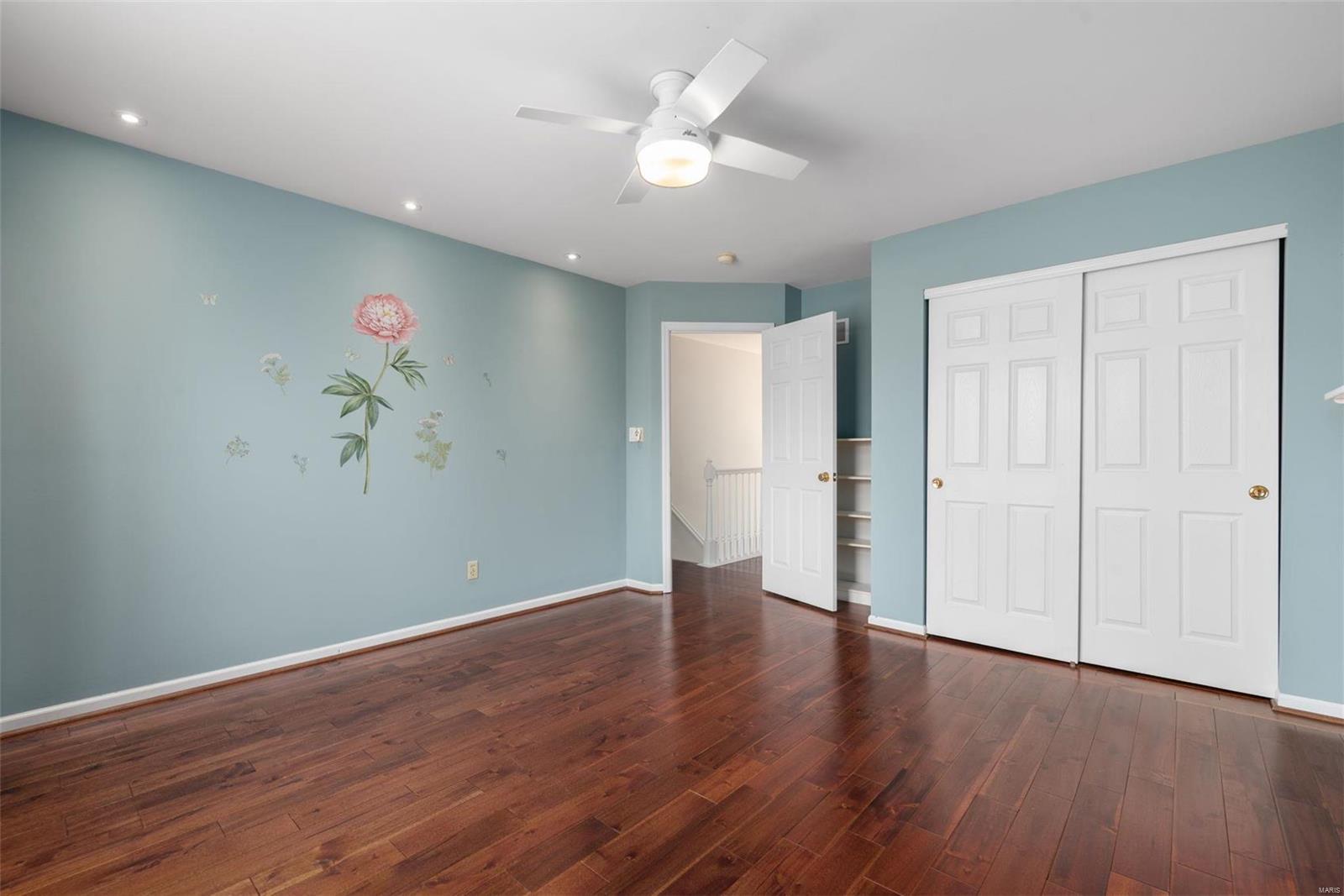 837 Summit Glen Court