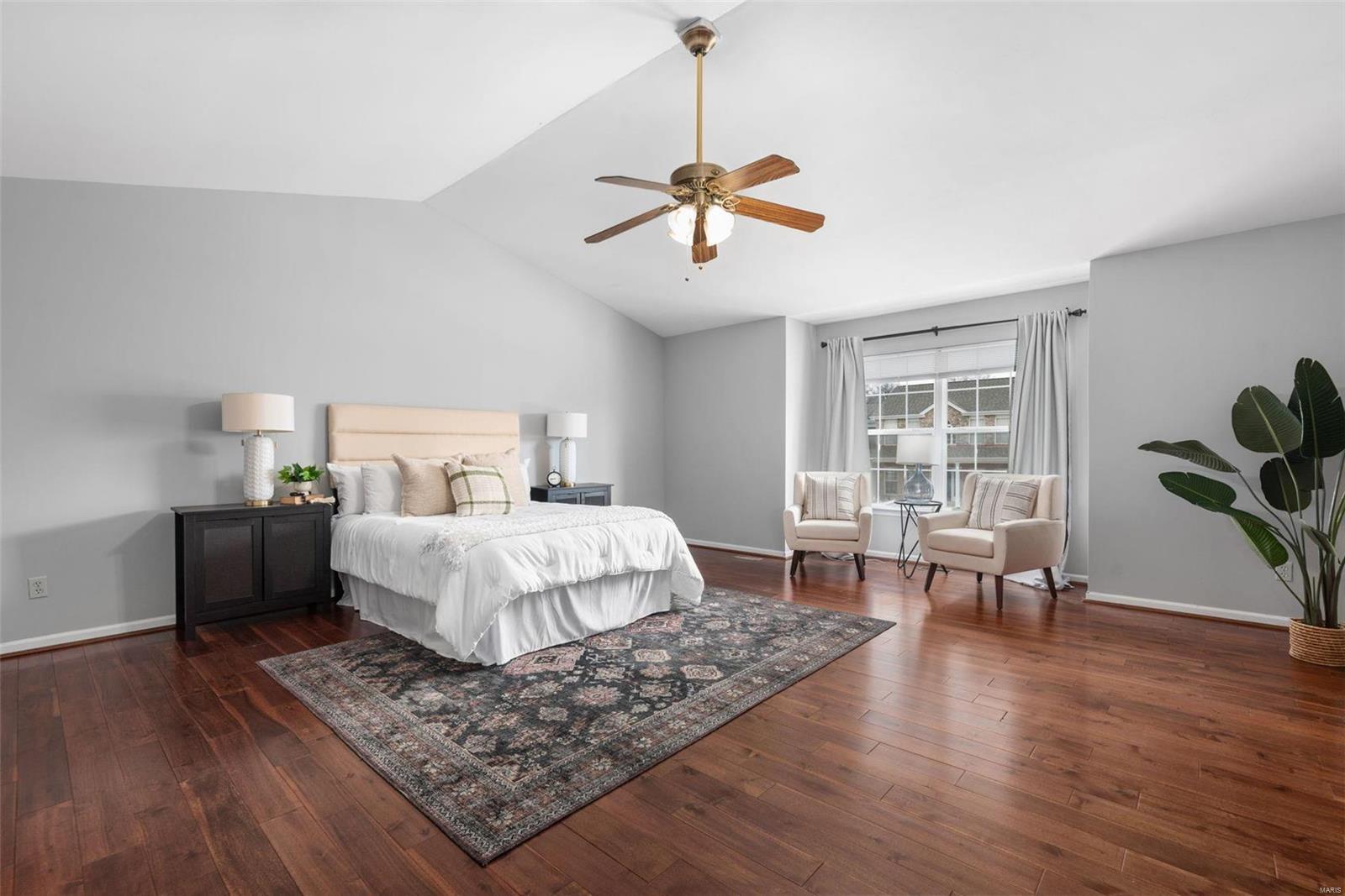 837 Summit Glen Court