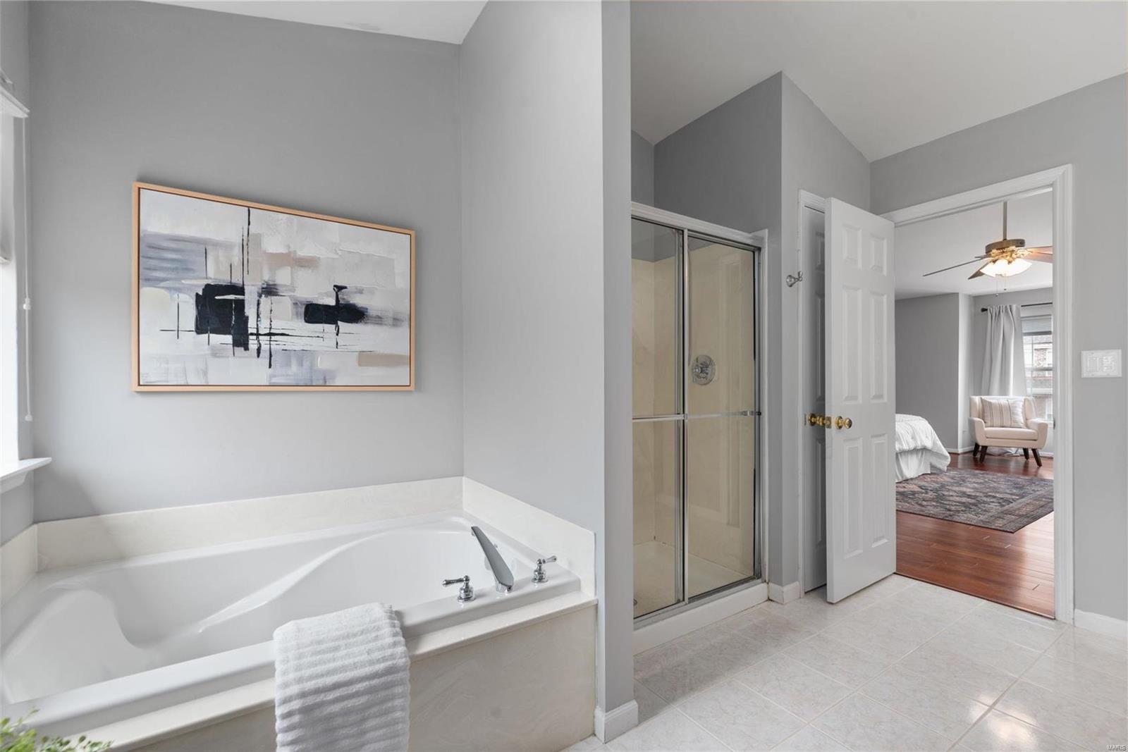 837 Summit Glen Court