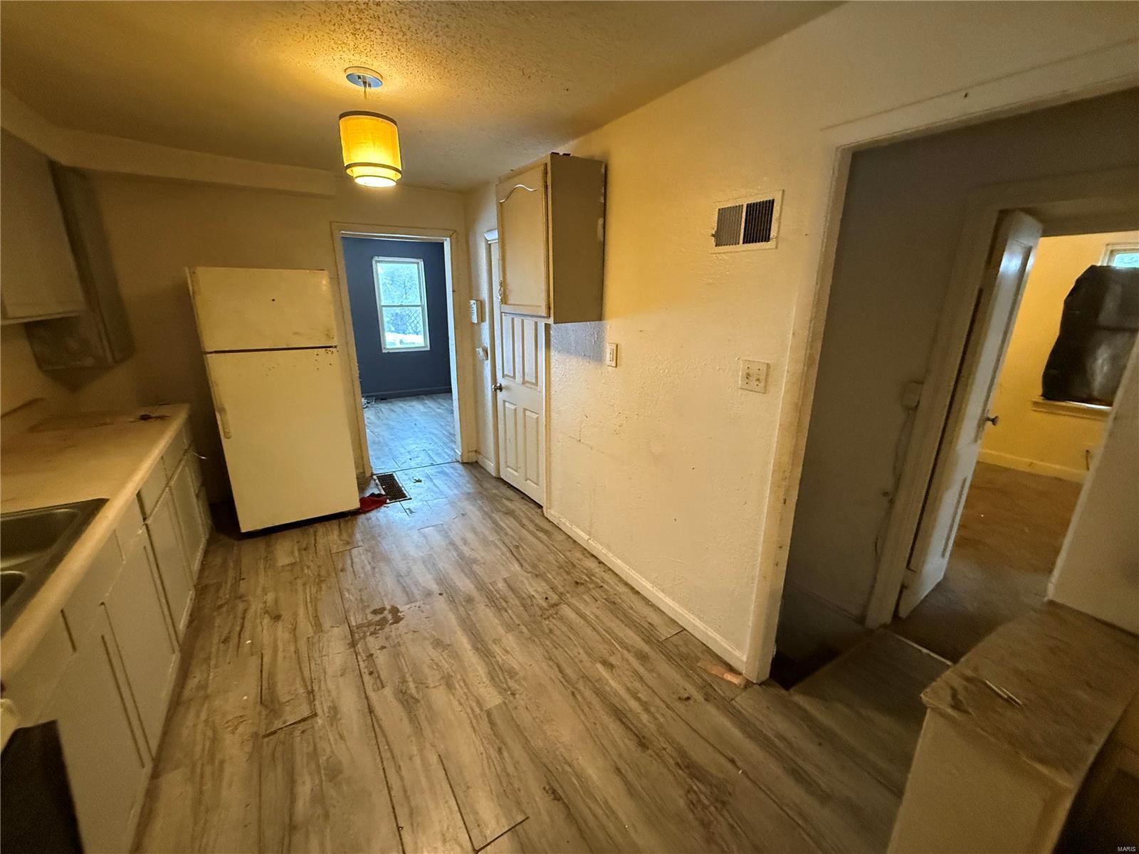 1819 Bella Clare Drive