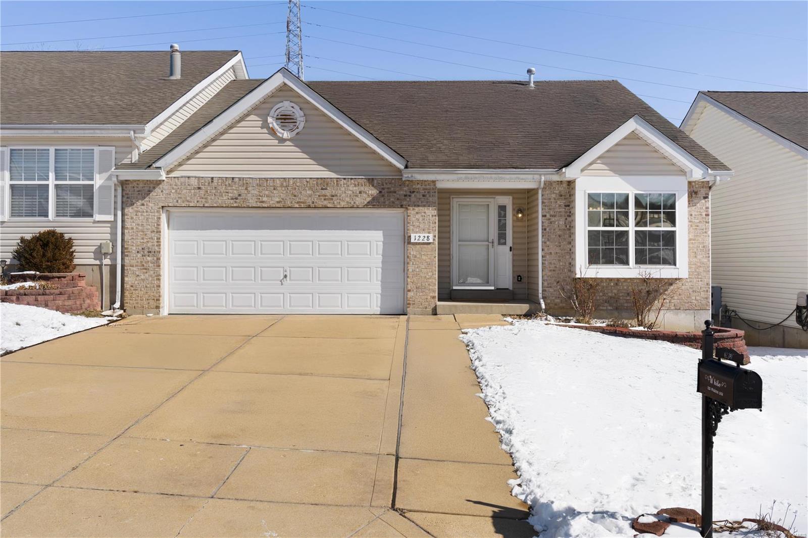 1228 Windcrest Circle