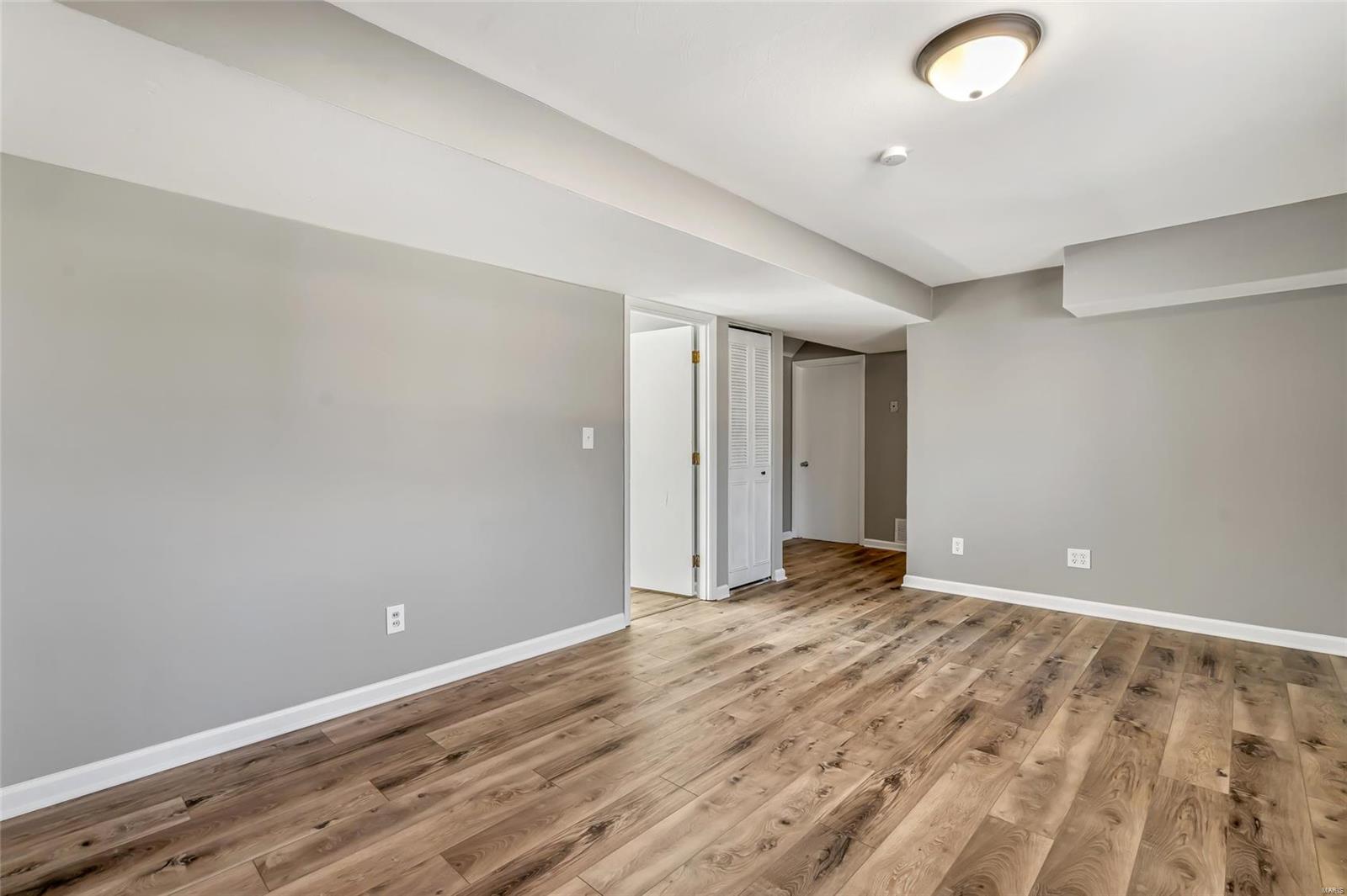 5205 Ville Cecelia Lane