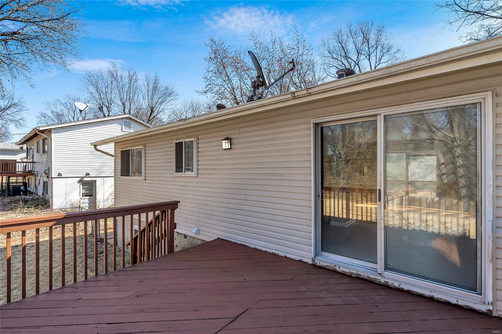 5205 Ville Cecelia Lane