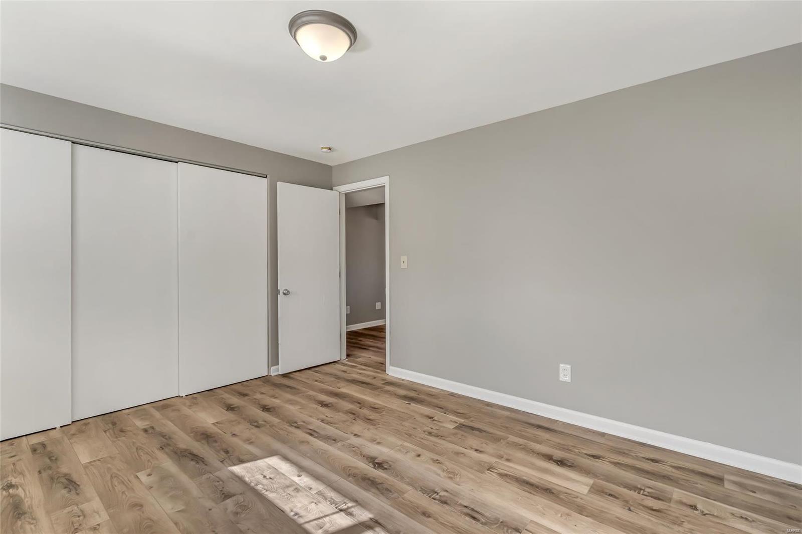 5205 Ville Cecelia Lane