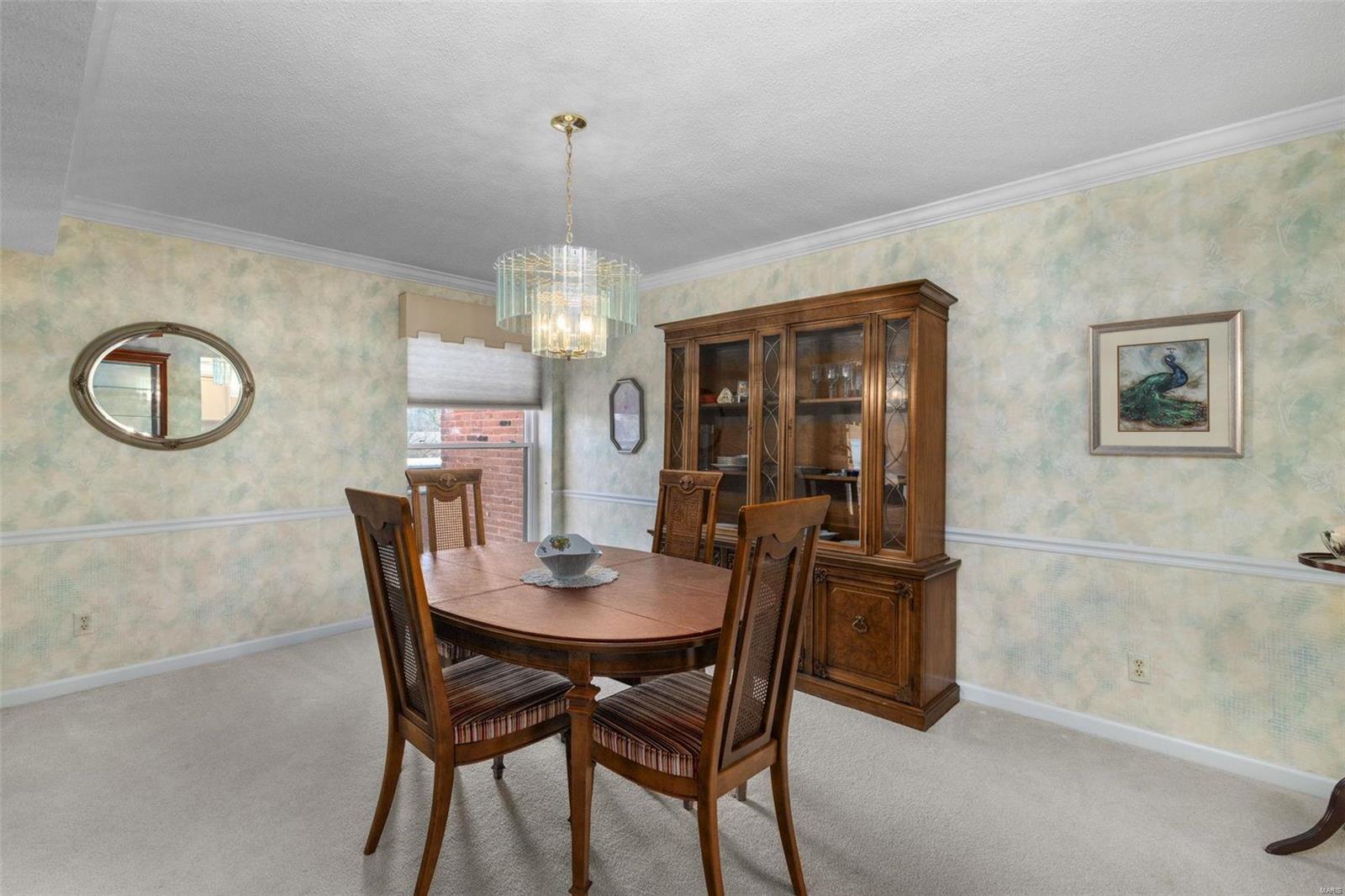 585 Coeur De Royale Drive Unit: 305