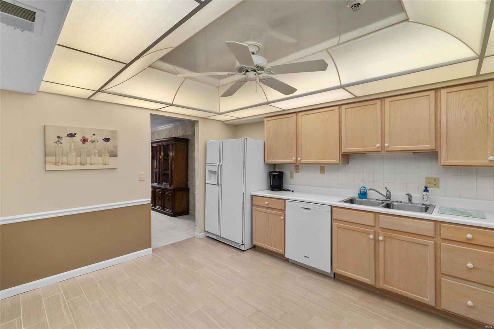 585 Coeur De Royale Drive Unit: 305