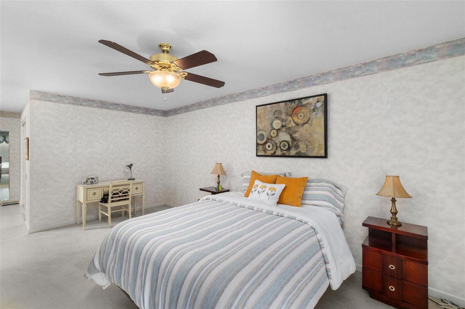 585 Coeur De Royale Drive Unit: 305