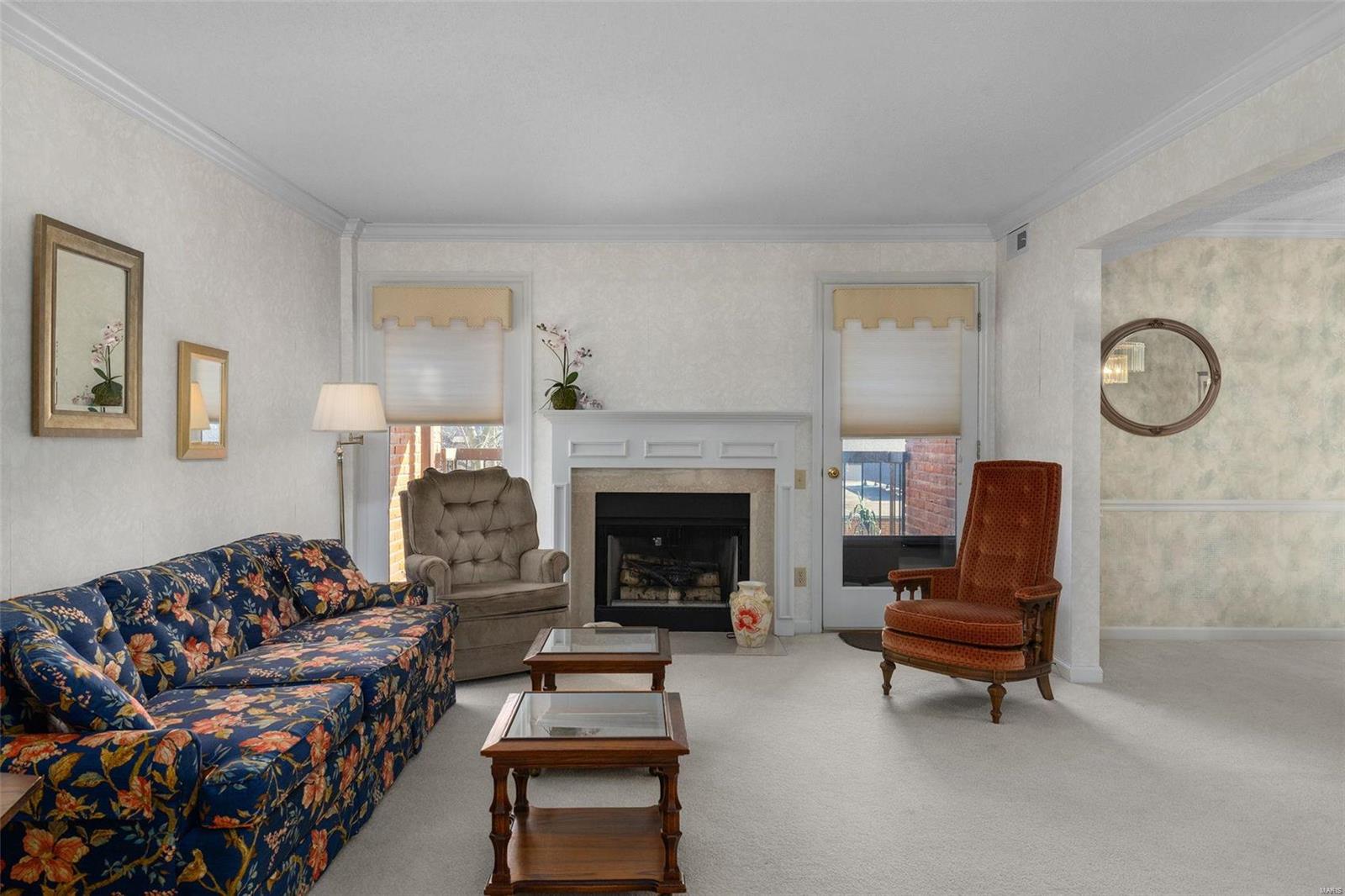 585 Coeur De Royale Drive Unit: 305