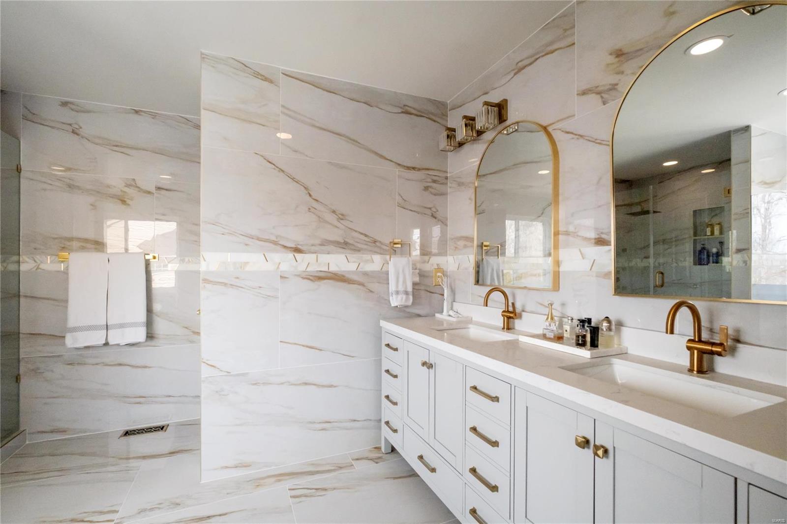 637 Meramec View Drive