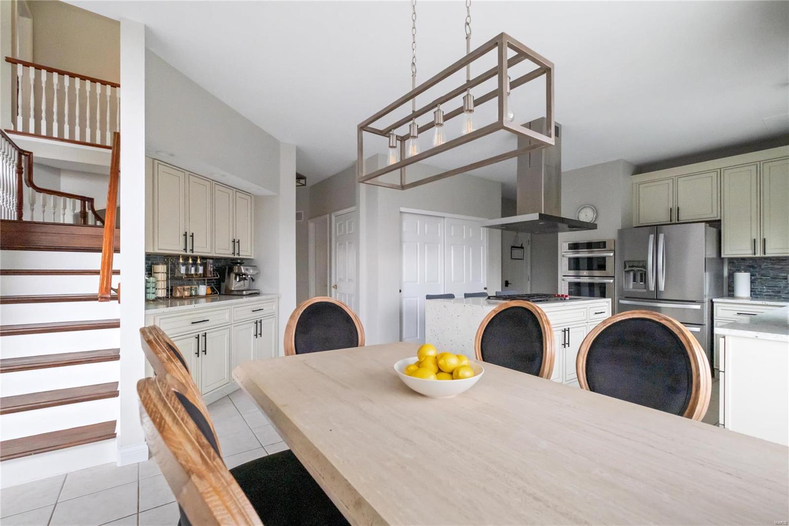 637 Meramec View Drive