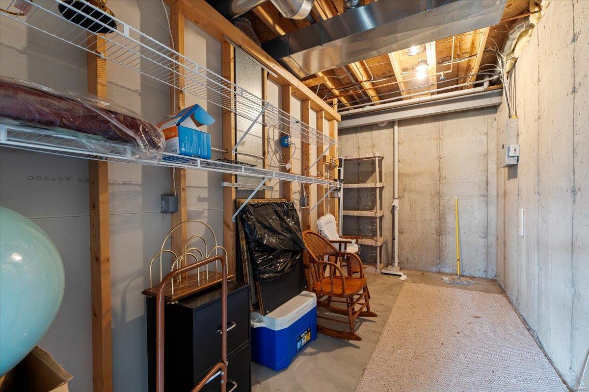 2937 Fox Bluff Drive